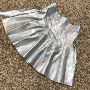 Holographic Skirt